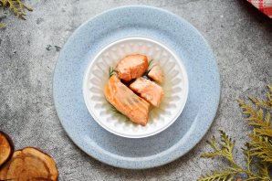 Заливное из форели Заливное из форели