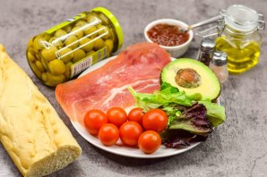 Испанские бутерброды "Пинчос" Испанские бутерброды "Пинчос"