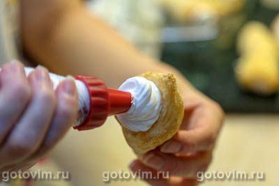 Слоеные трубочки с белковым кремом Слоеные трубочки с белковым кремом