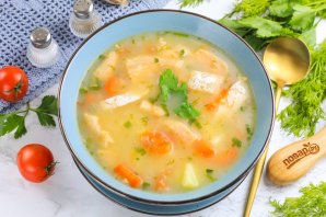 Уха из брюшек семги с пшеном Уха из брюшек семги с пшеном