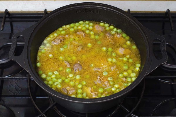 Плов с куриной печенью Плов с куриной печенью