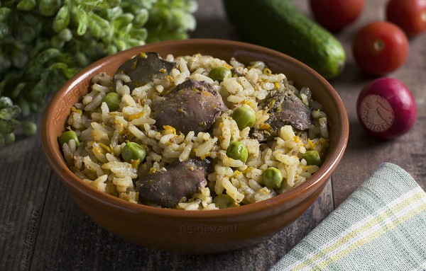 Плов с куриной печенью Плов с куриной печенью