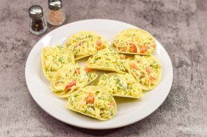 Пикантная закуска на чипсах Пикантная закуска на чипсах