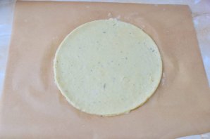 Пирог с брынзой и помидорами Пирог с брынзой и помидорами