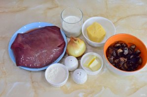 Печень в горшочках по-русски Печень в горшочках по-русски