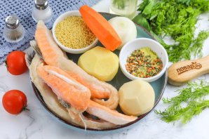 Уха из брюшек семги с пшеном Уха из брюшек семги с пшеном