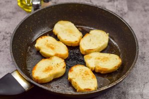 Испанские бутерброды "Пинчос" Испанские бутерброды "Пинчос"