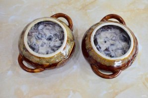 Печень в горшочках по-русски Печень в горшочках по-русски