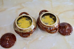 Печень в горшочках по-русски Печень в горшочках по-русски