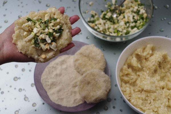 Картофельные зразы с яйцом и луком