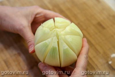 «Цветок» из фаршированного лука с мясом «Цветок» из фаршированного лука с мясом