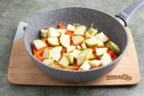 Булгур с кабачками, сладким перцем и фасолью Булгур с кабачками, сладким перцем и фасолью