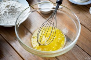 Пицца с оливками и креветками Пицца с оливками и креветками