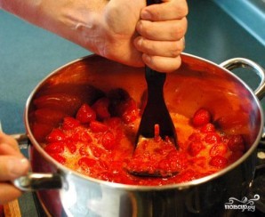 Джем из земляники Джем из земляники