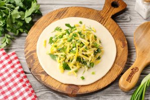 Заварные лепёшки с сыром и зеленью Заварные лепёшки с сыром и зеленью