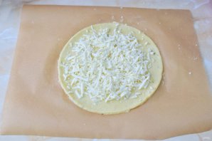 Пирог с брынзой и помидорами Пирог с брынзой и помидорами