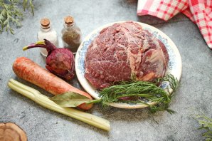 Говяжьи щечки Говяжьи щечки