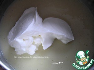 Фисташковое пирожное с брусничным семифреддо Фисташковое пирожное с брусничным семифреддо