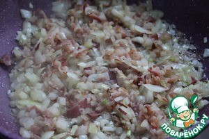 Минтай с зеленым горошком и беконом Минтай с зеленым горошком и беконом