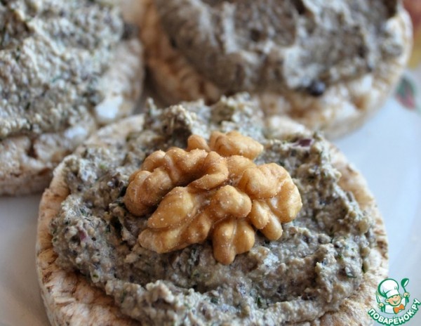 Паштет из чёрной чечевицы