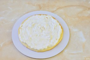 Торт «Молочная девочка» с бананами Торт «Молочная девочка» с бананами