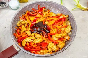 Лапша удон с индейкой Лапша удон с индейкой