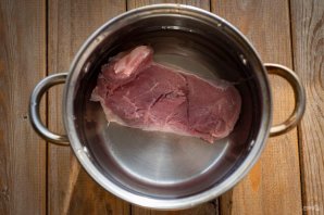 Салат с сельдереем и говядиной Салат с сельдереем и говядиной