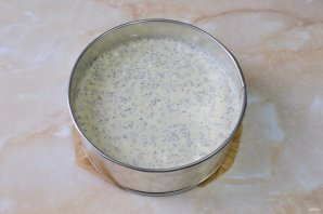 Клубнично-маковый торт Клубнично-маковый торт