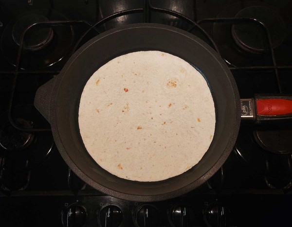 Яичница в тортилье Яичница в тортилье