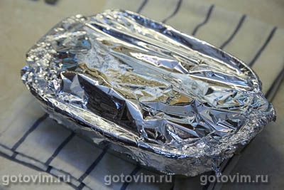 Свинина под шубой из сыра и вареного яйца Свинина под шубой из сыра и вареного яйца