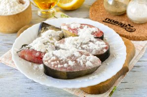 Сом жареный на сковороде Сом жареный на сковороде