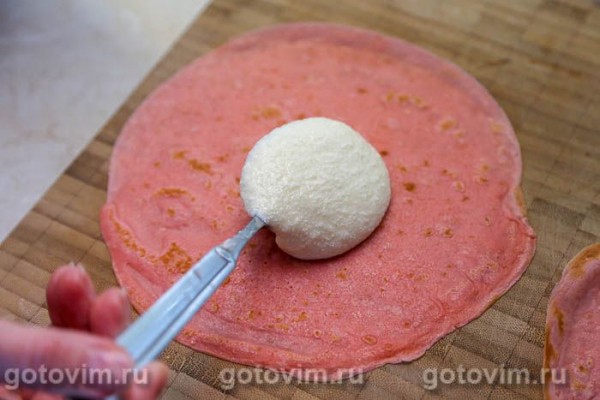 Блинный торт «Роза» с заварным кремом Блинный торт «Роза» с заварным кремом