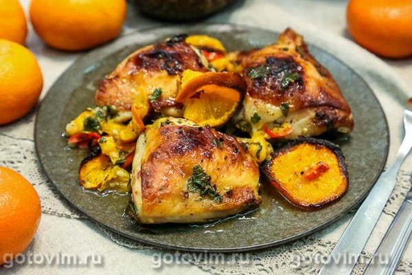 Куриные бедра с мандаринами и перцем чили Куриные бедра с мандаринами и перцем чили