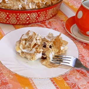 Блинная запеканка с творогом и вишней Блинная запеканка с творогом и вишней