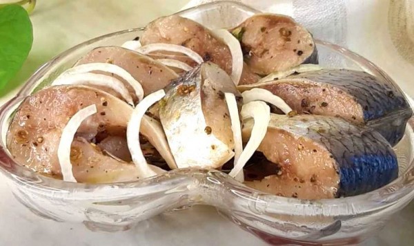 Селёдка солёная в домашних условиях очень вкусная
Селёдка солёная в домашних условиях очень вкусная