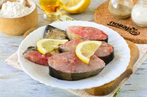 Сом жареный на сковороде Сом жареный на сковороде