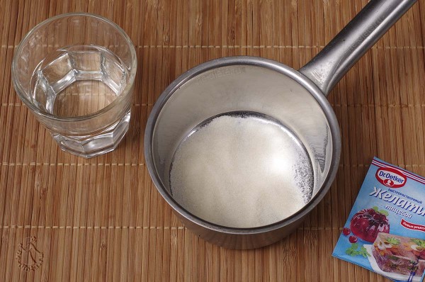 Желе двухслойное сливочно-фруктовое Желе двухслойное сливочно-фруктовое