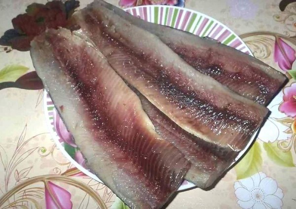 Селёдка солёная в домашних условиях очень вкусная
Селёдка солёная в домашних условиях очень вкусная