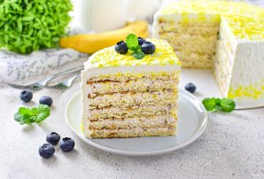 Торт «Молочная девочка» с бананами Торт «Молочная девочка» с бананами