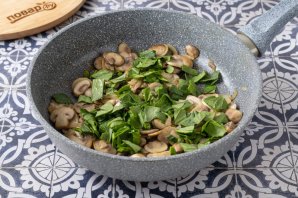 Блины из рисовой бумаги с шампиньонами Блины из рисовой бумаги с шампиньонами