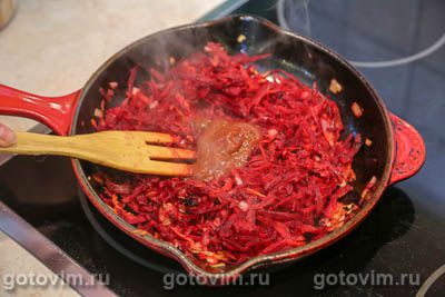 Борщ с фасолью и копченостями Борщ с фасолью и копченостями