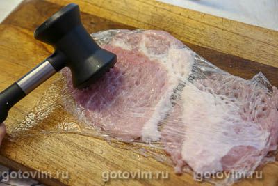 Рулетики из свинины с голубым сыром Рулетики из свинины с голубым сыром