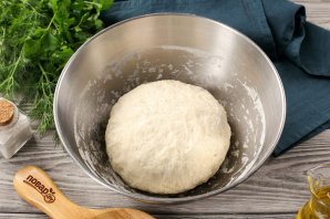 Тесто для чебуреков как в чебуречных Тесто для чебуреков как в чебуречных