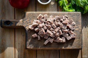 Салат с сельдереем и говядиной Салат с сельдереем и говядиной