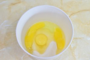 Морковный торт с маскарпоне и орехами