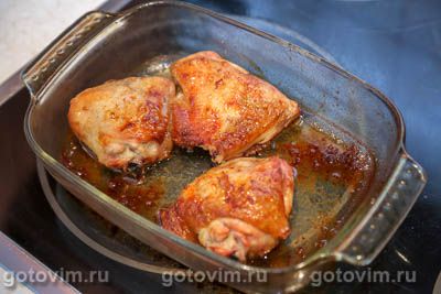 Куриные бедра в рассоле, запеченные в духовке