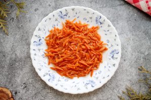 Салат "Орхидея" с чипсами и ветчиной Салат "Орхидея" с чипсами и ветчиной