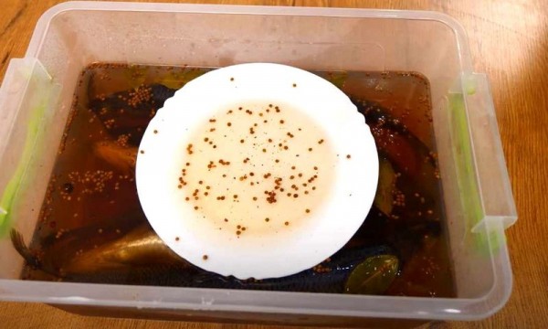 Селёдка солёная в домашних условиях очень вкусная
Селёдка солёная в домашних условиях очень вкусная