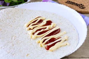 Шаурма в лепешке по-домашнему Шаурма в лепешке по-домашнему