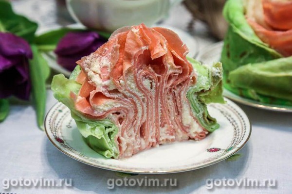 Блинный торт «Роза» с заварным кремом Блинный торт «Роза» с заварным кремом